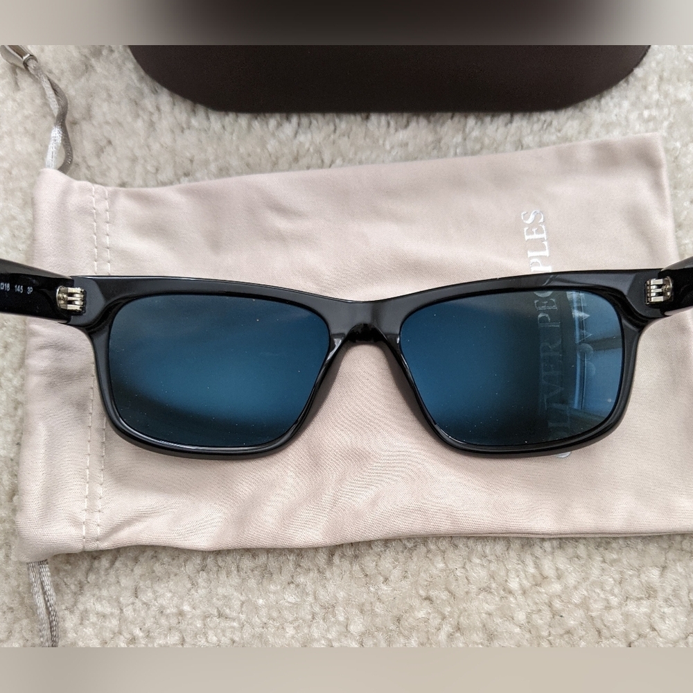 Oliver Peoples polarized black sunglasses - Picture 10 of 10
